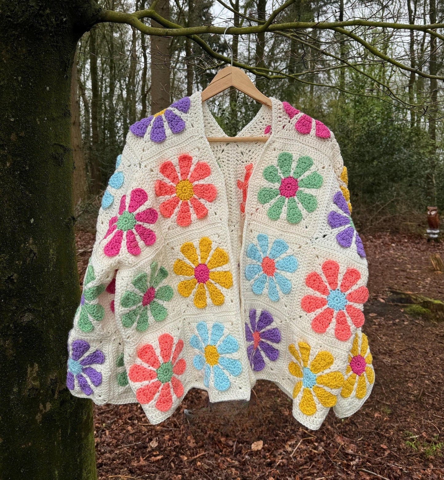 Vintage Daisy Granny Square Cardigan Crochet Pattern