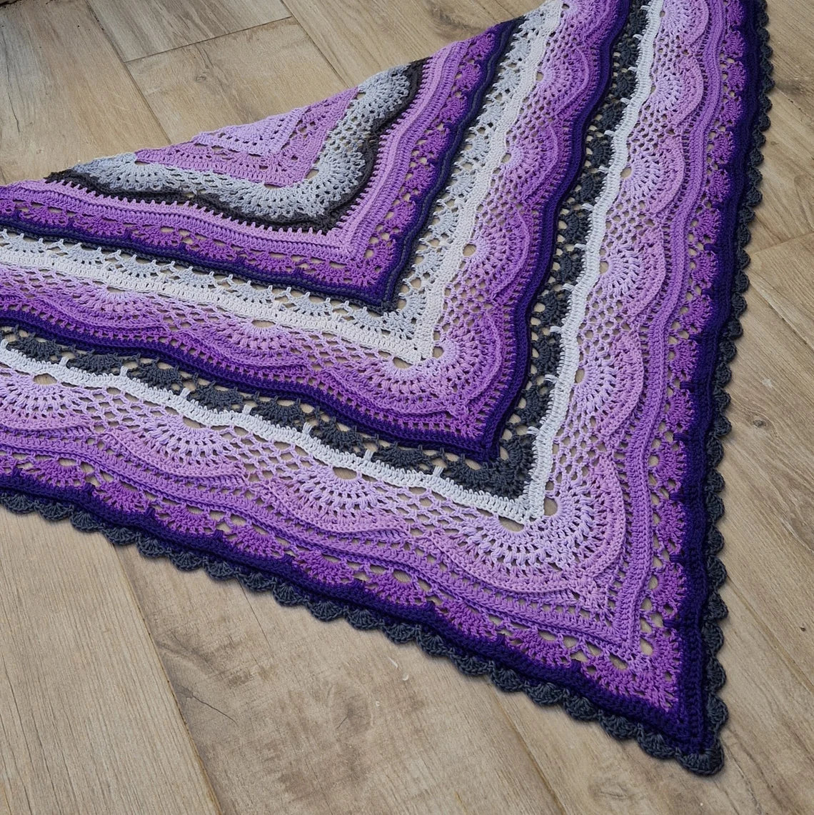DarjeelingTea Shawl Crochet Pattern