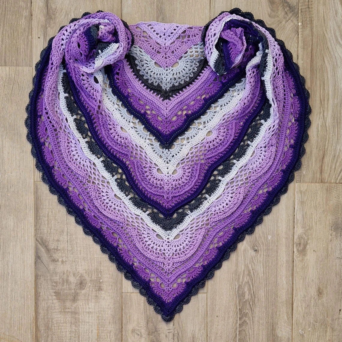 DarjeelingTea Shawl Crochet Pattern