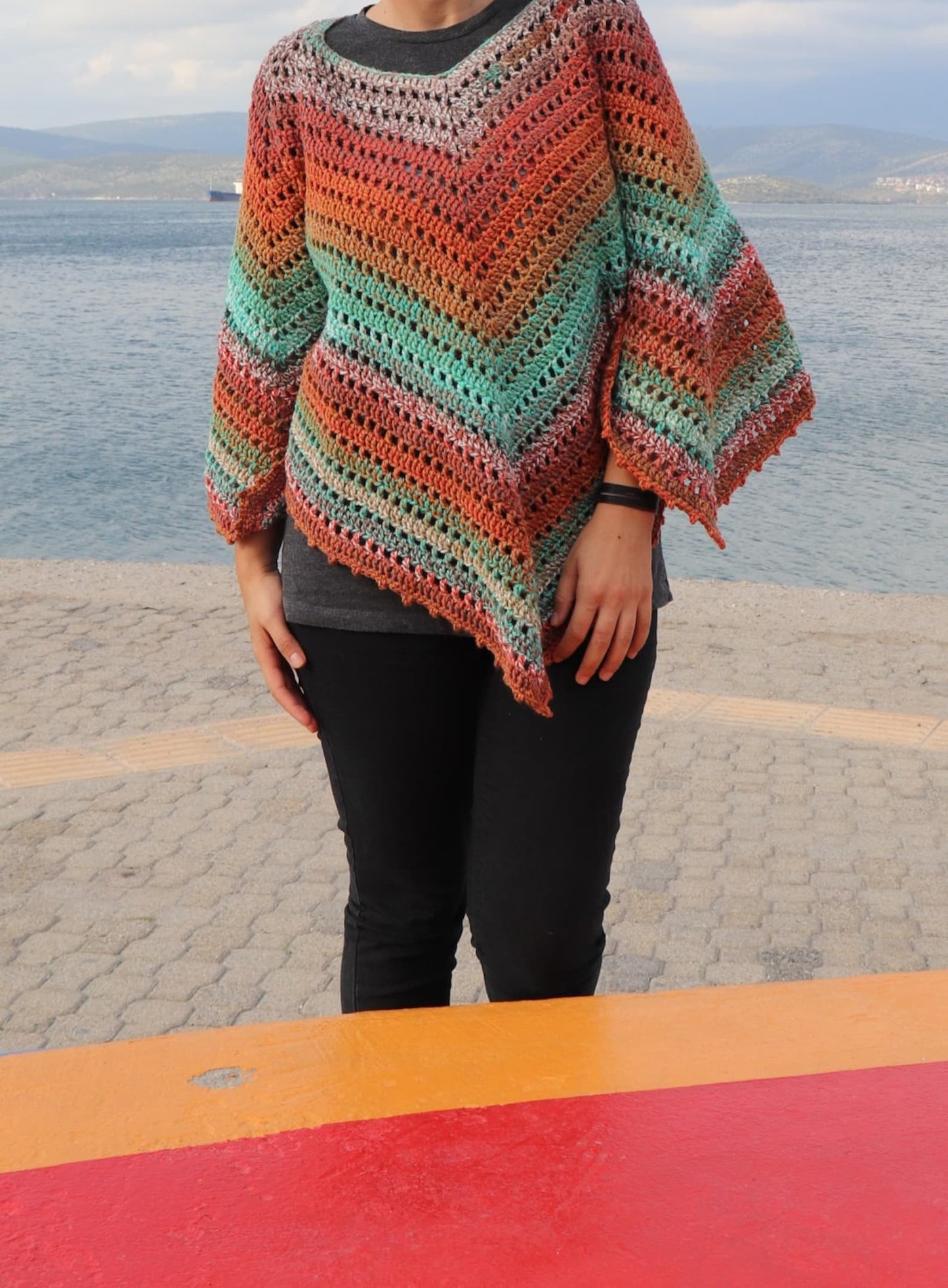 Easiest Poncho Crochet Pattern