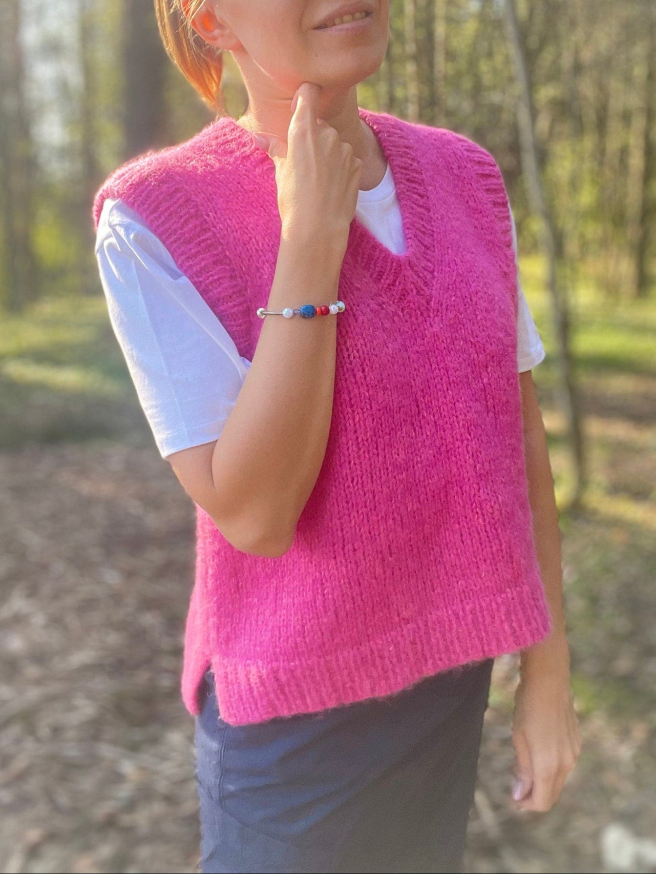 Sweet V-Neck Vest Knitting Pattern