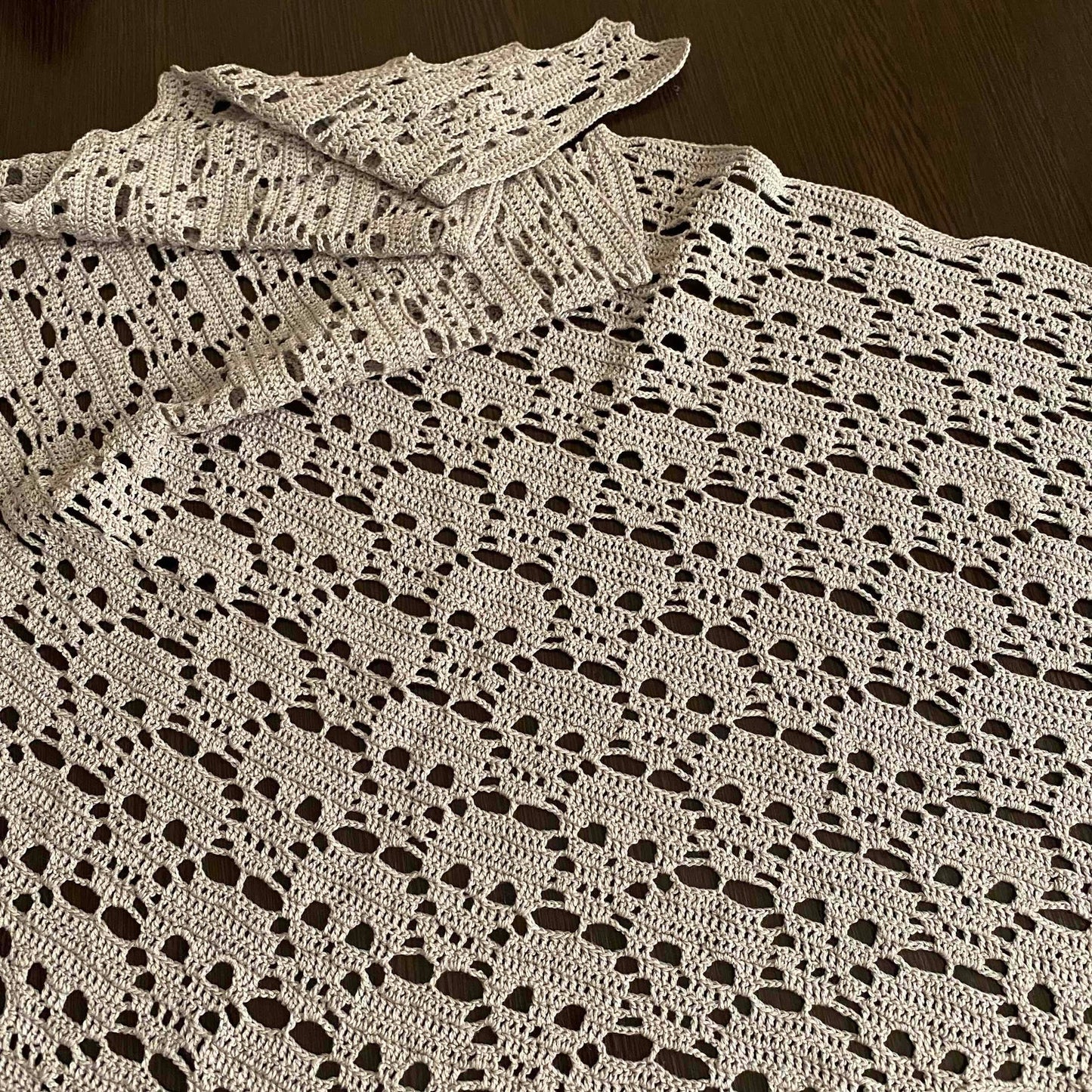 Skull shawl crochet pattern