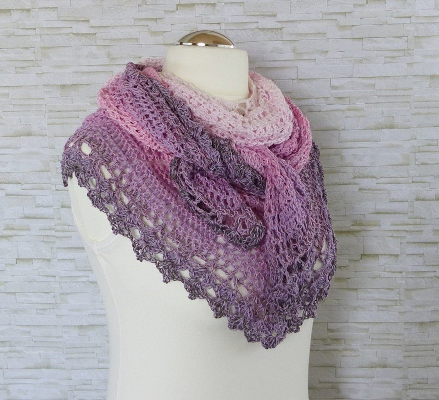 Elomina Shawl Crochet Pattern
