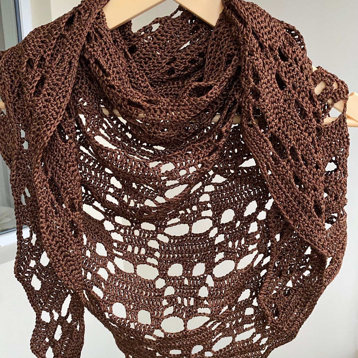 Skull shawl crochet pattern