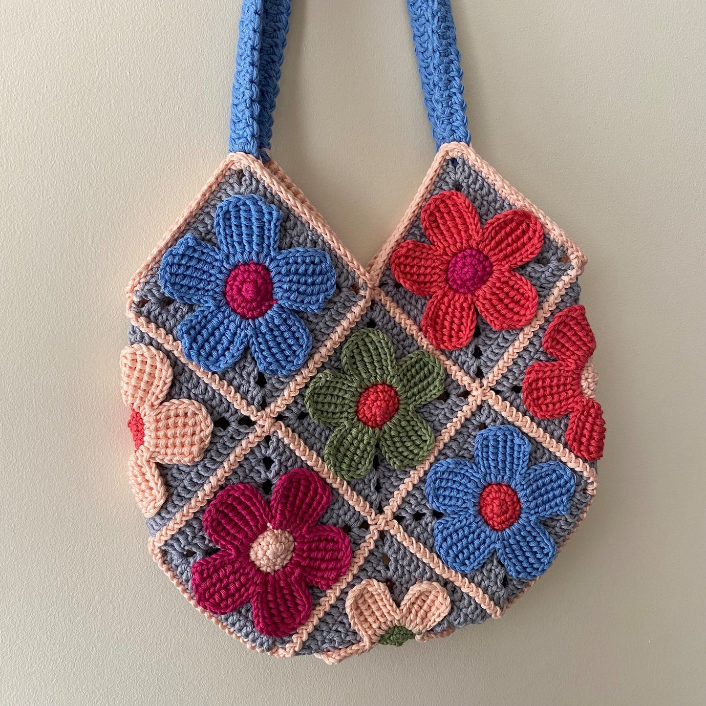 Rose Bag Granny Square Crochet Pattern