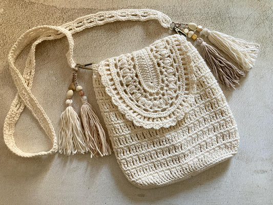 Lacy Boho Crossbody Bag Crochet Pattern