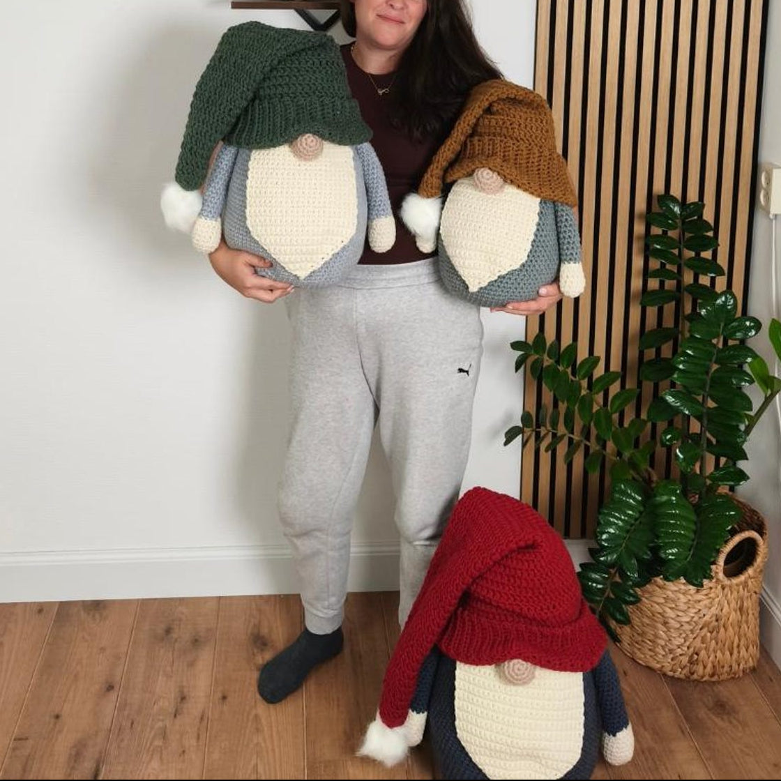 Farmhouse Jumbo Gnome Crochet Pattern