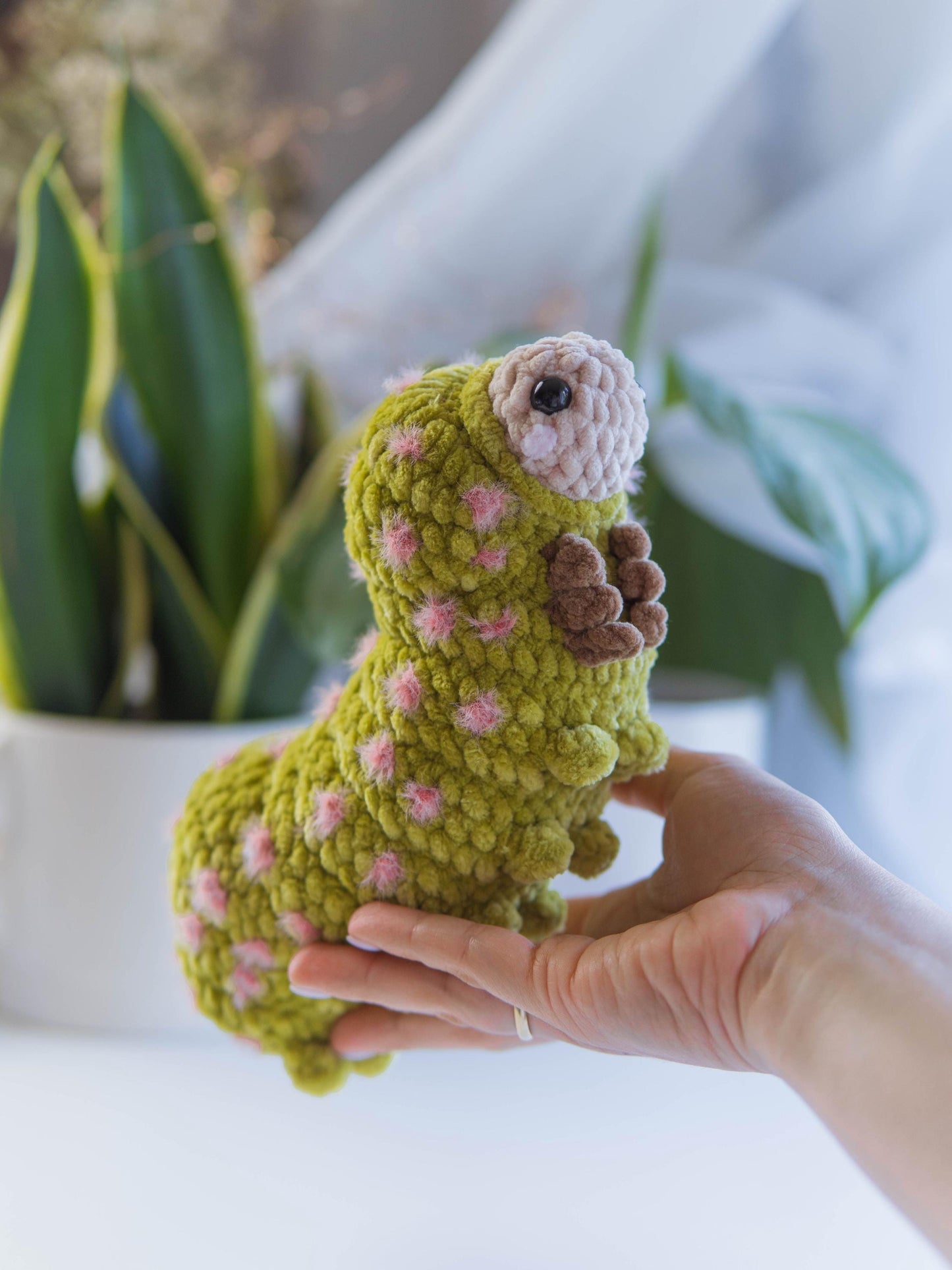 No-Sew Caterpillar Crochet Pattern