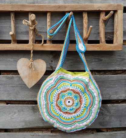 Boho Flower Slouch Bag Crochet pattern
