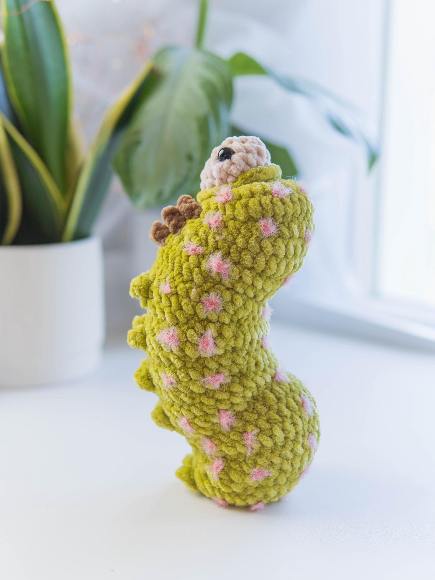No-Sew Caterpillar Crochet Pattern
