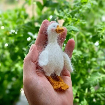 Stuffed Little Goose Knitting Pattern