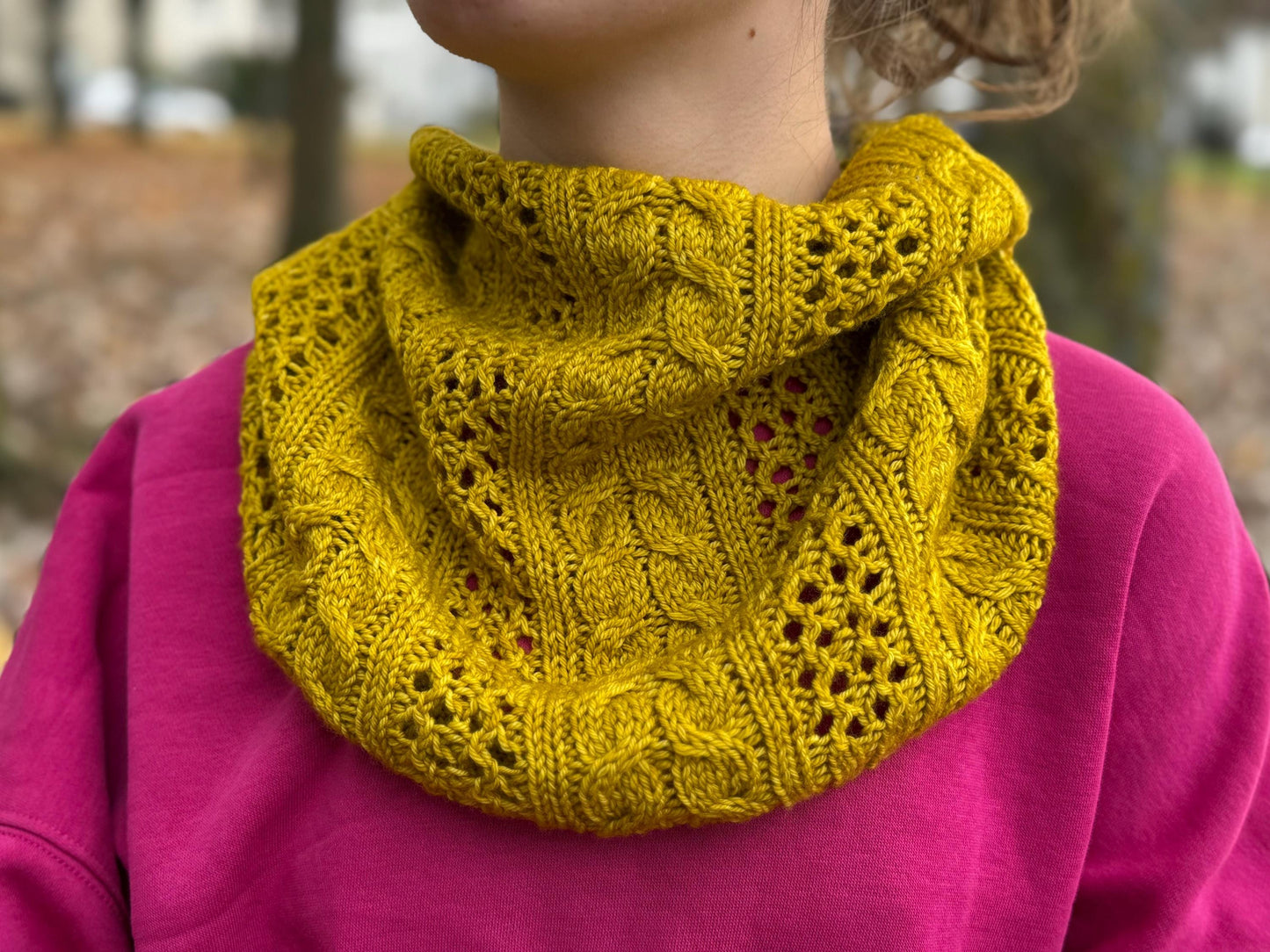 Marigold Twist Cowl Knitting Pattern
