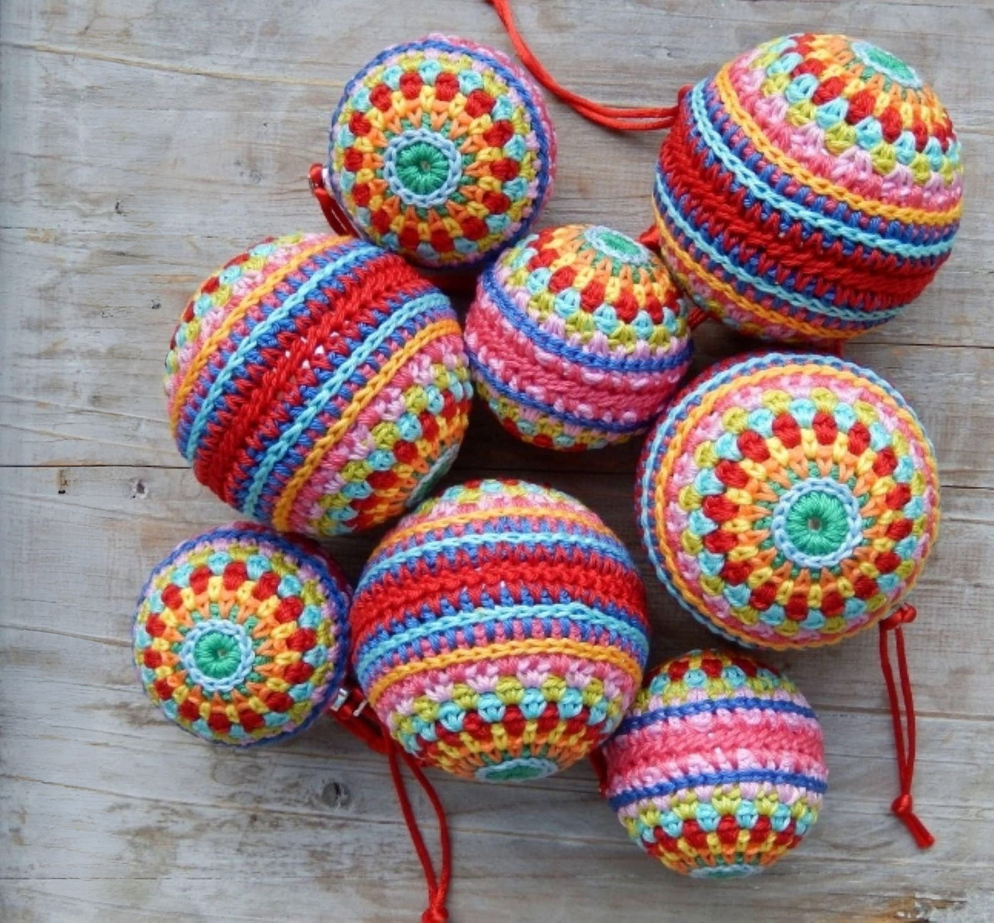 Christmas ball Crochet pattern