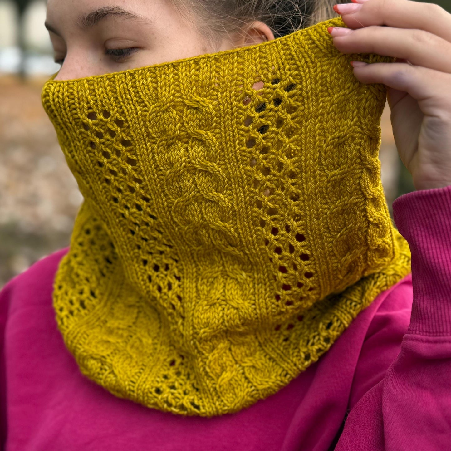 Marigold Twist Cowl Knitting Pattern