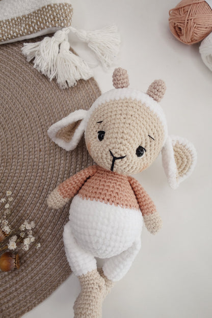 Cute Little Lamb Crochet Pattern