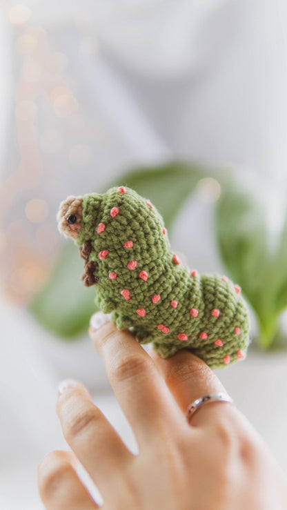 No-Sew Caterpillar Crochet Pattern