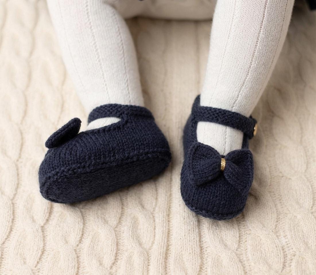 Mary Jane Baby Booties Knitting Pattern