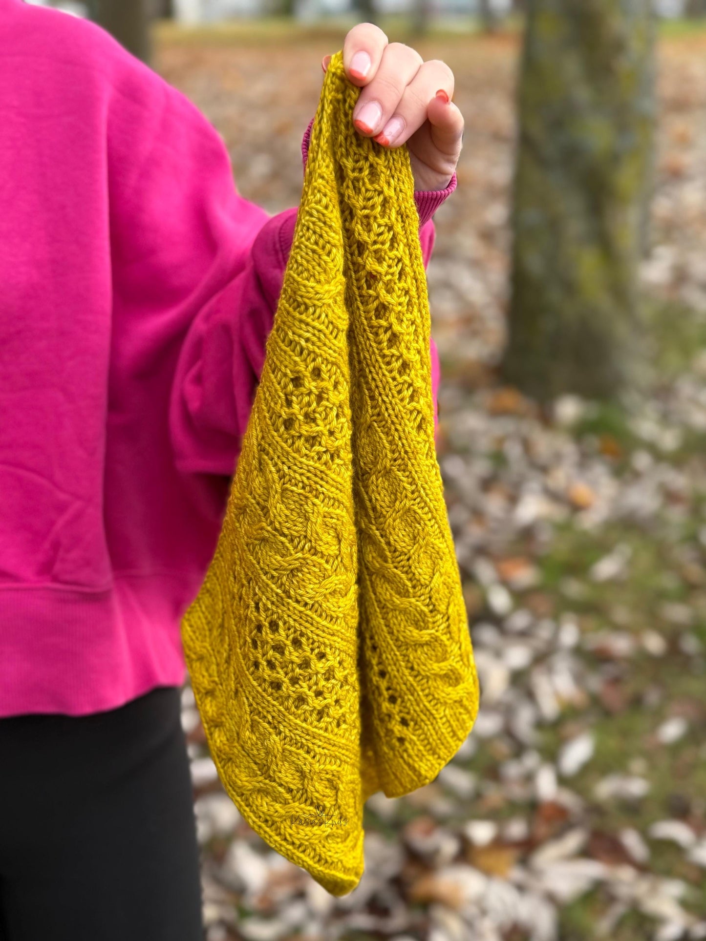 Marigold Twist Cowl Knitting Pattern