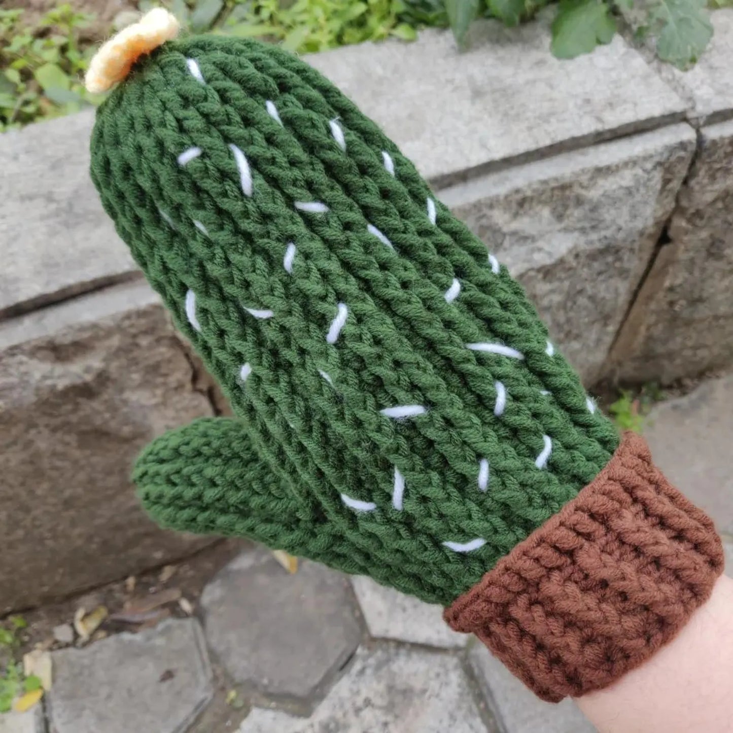 Adorable Cactus Gloves Crochet Pattern