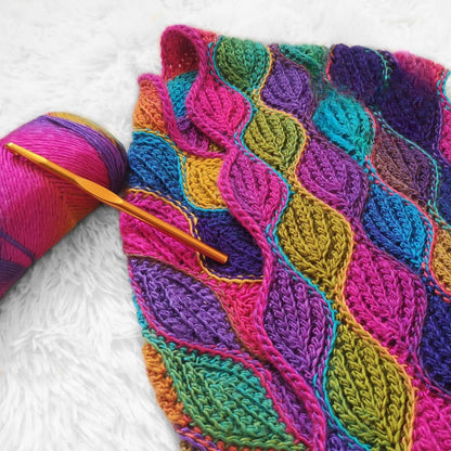 ASPEN Leaves Knit-Look Scarf Crochet Pattern