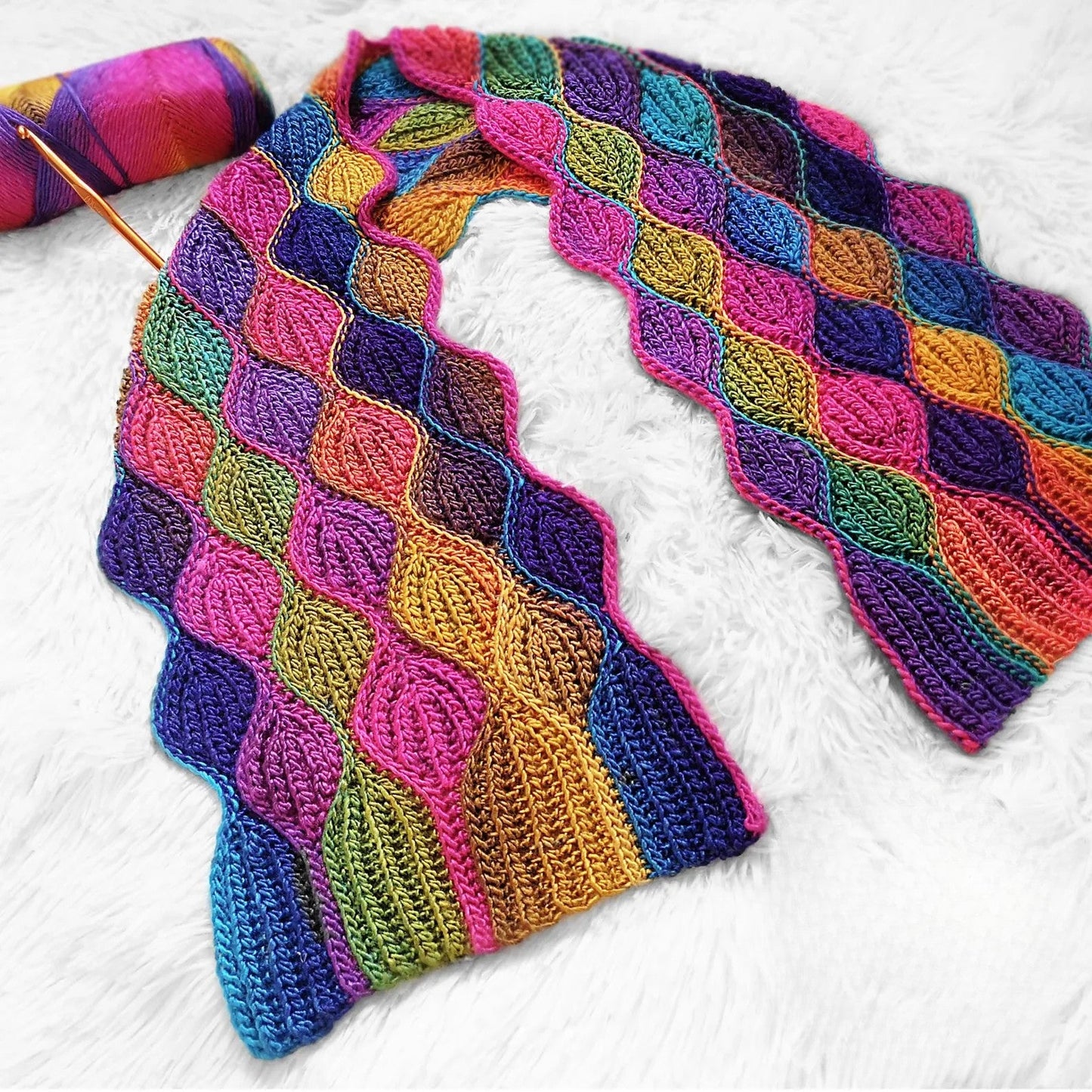 ASPEN Leaves Knit-Look Scarf Crochet Pattern