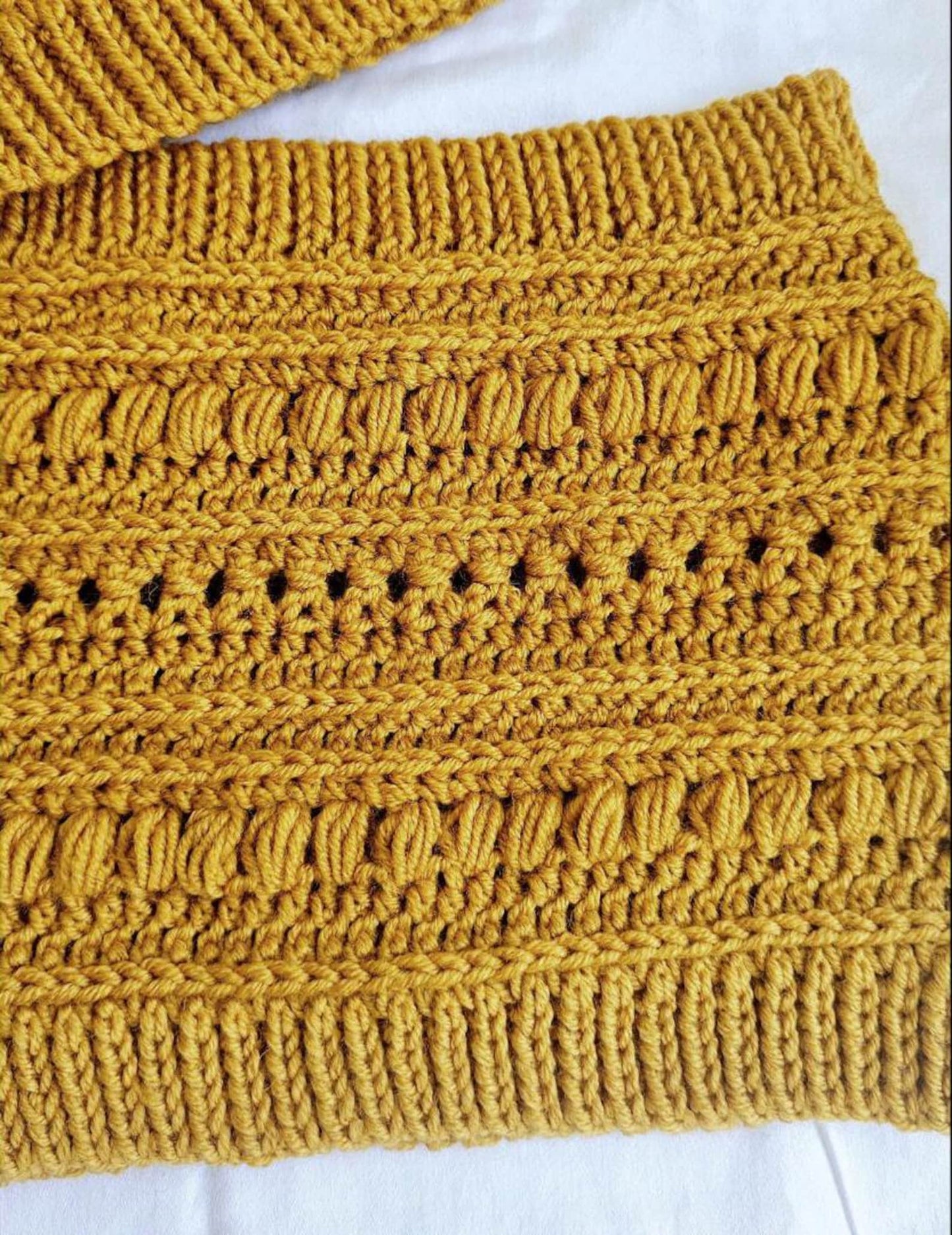 Nativo Beanie & Cowl Crochet Pattern
