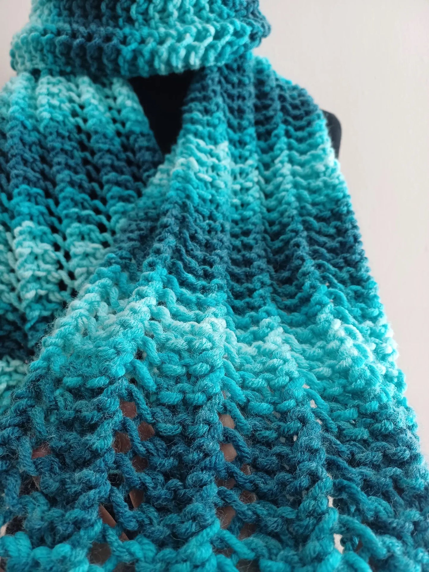 Easy Scarf Knitting Pattern