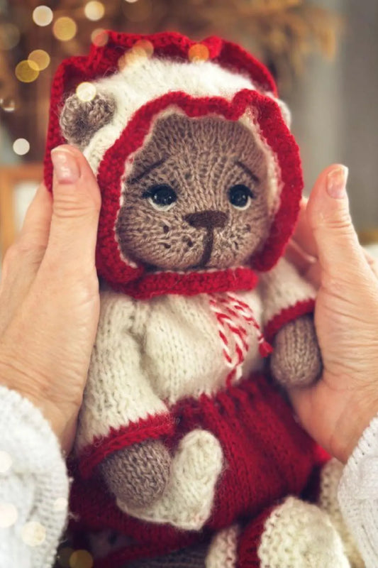 Teddy Bear With Little Heart Outfit Knitting Pattern