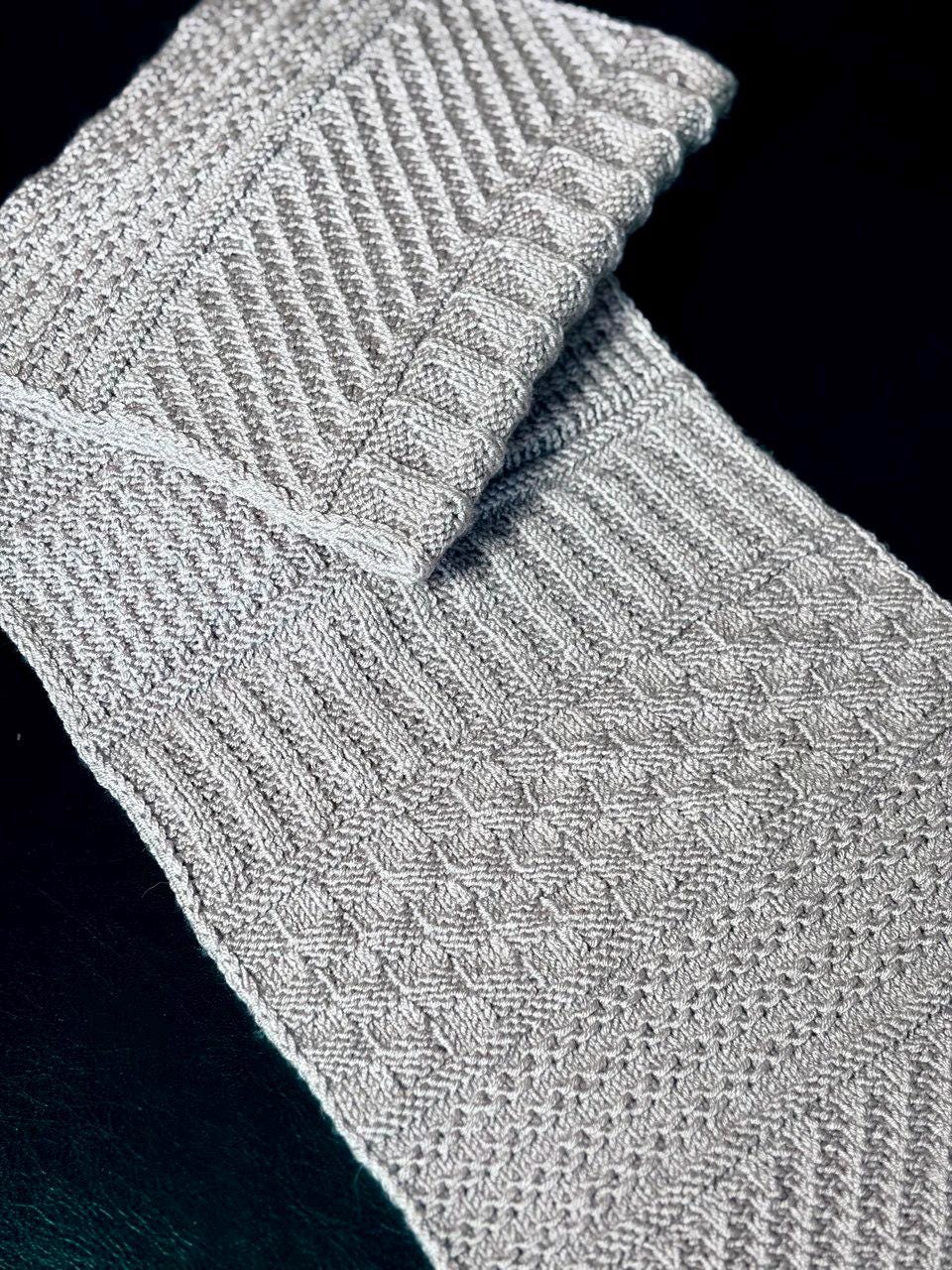 Reversible Textured Scarf Knitting Pattern