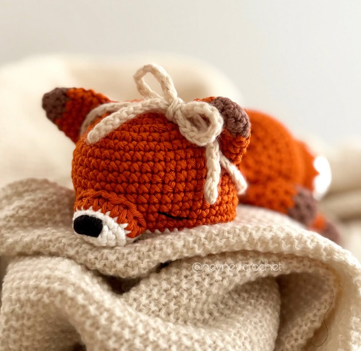 Snuggle Foxes Filu and Filur Crochet Pattern