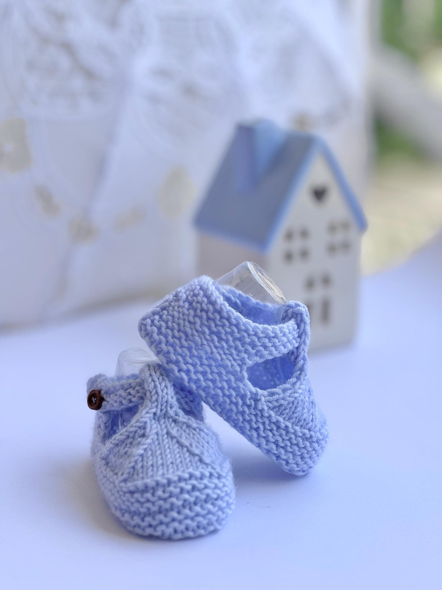 Seamless Baby Booties Knitting Pattern