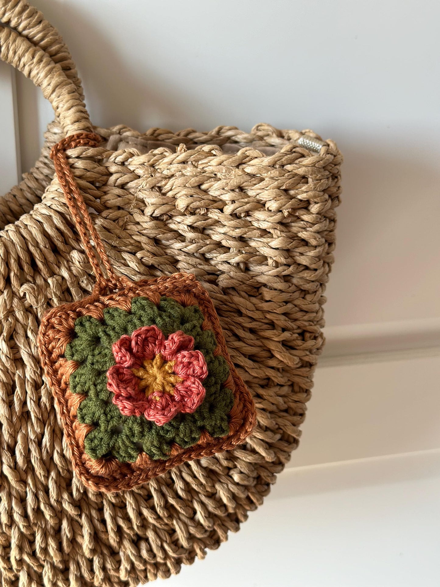 Small Pouch for EarPods Crochet Pattern
