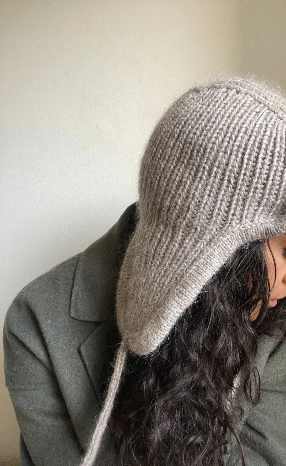 The Basset Hat Knitting Pattern