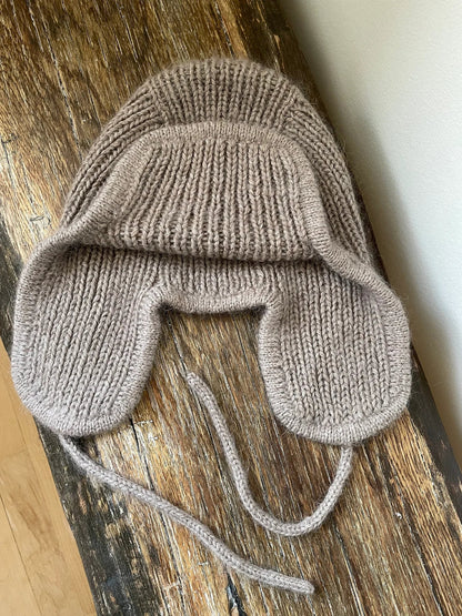 The Basset Hat Knitting Pattern