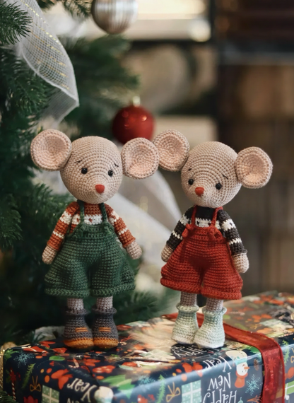 The Winter Mouse Crochet Pattern