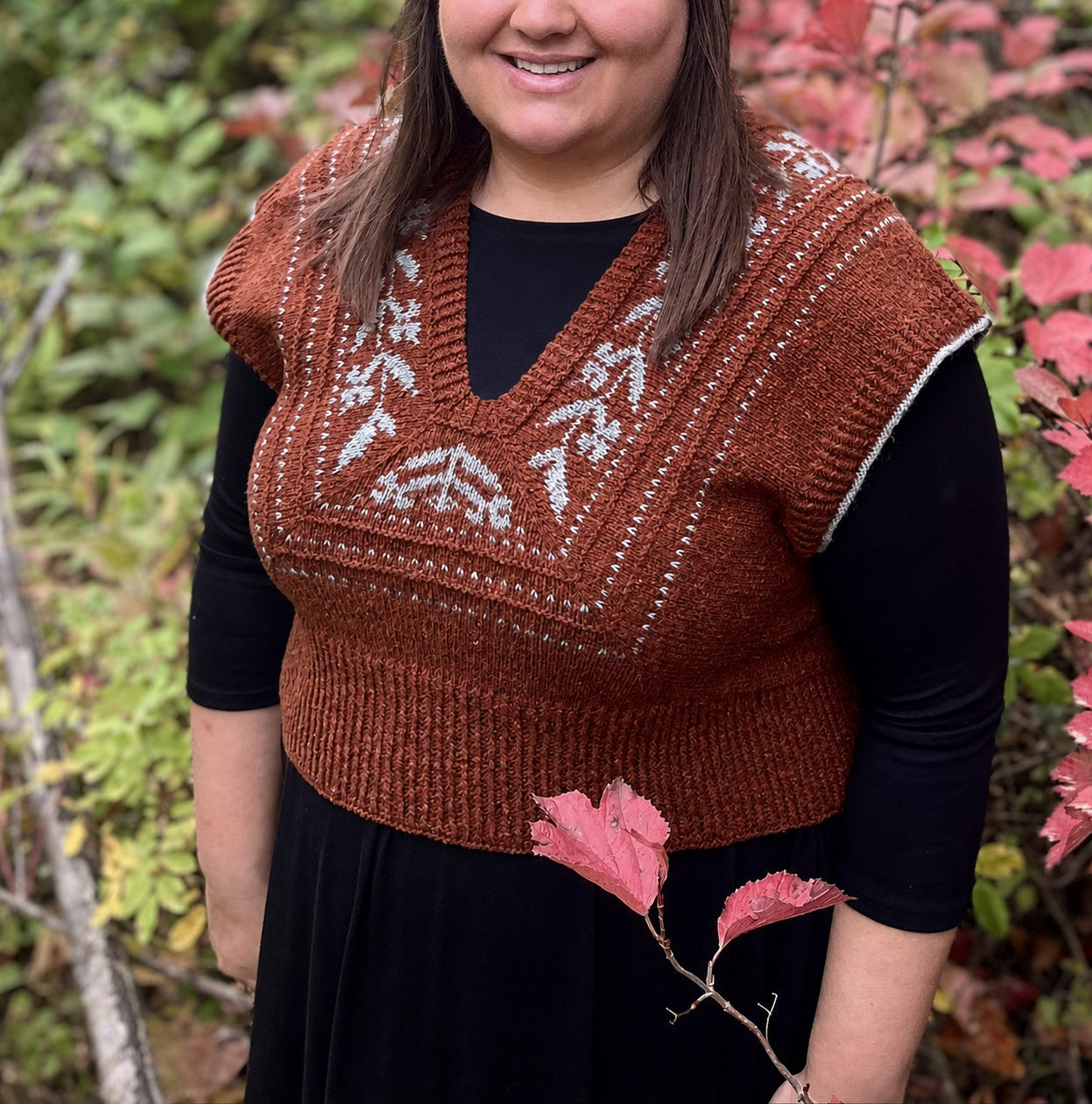 Modular Cropped V-Neck Vest Knitting Pattern