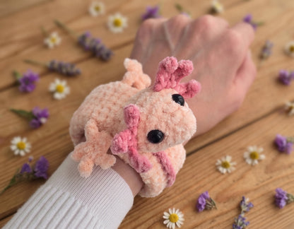 No-Sew Axolotl Slap Bracelet Crochet Pattern