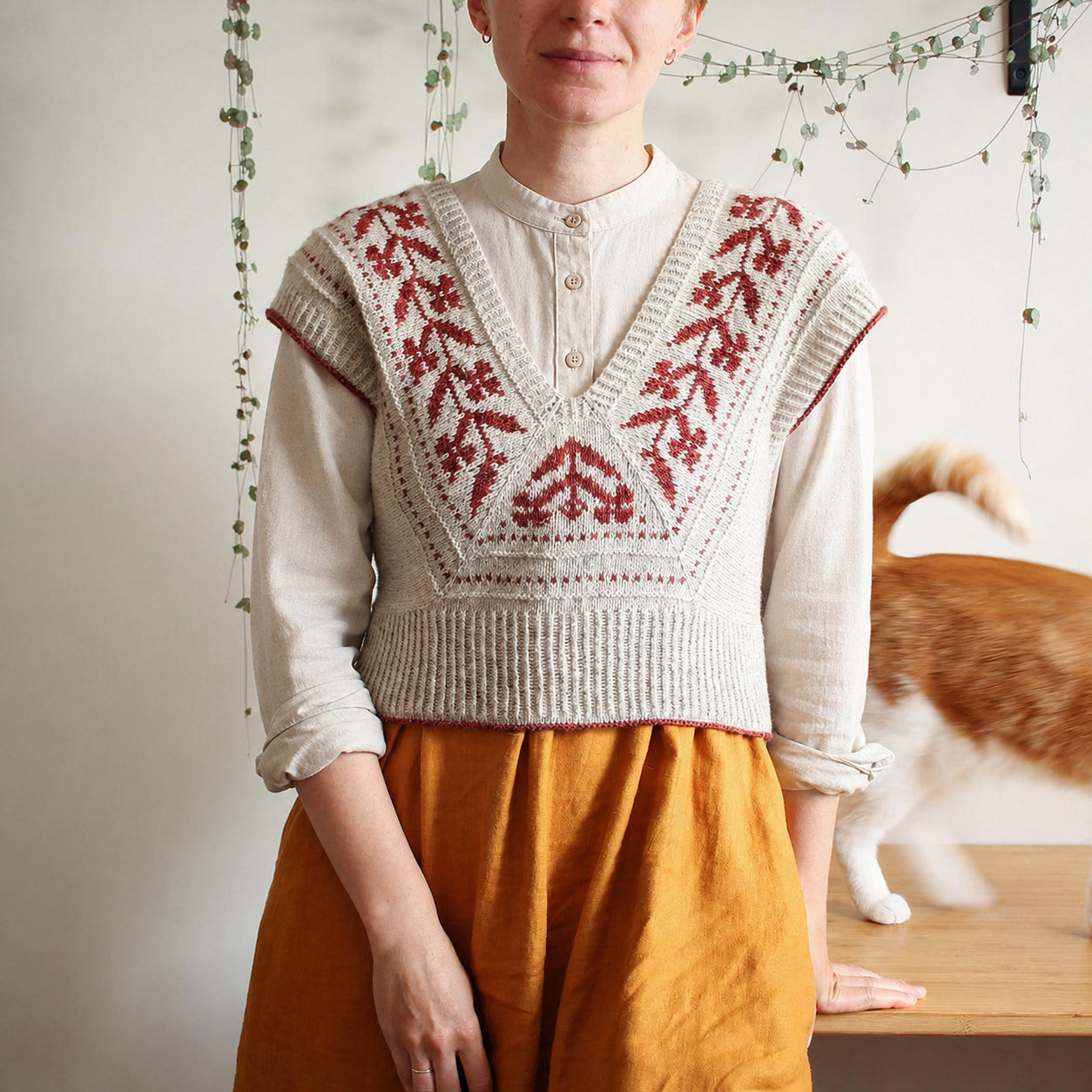 Modular Cropped V-Neck Vest Knitting Pattern