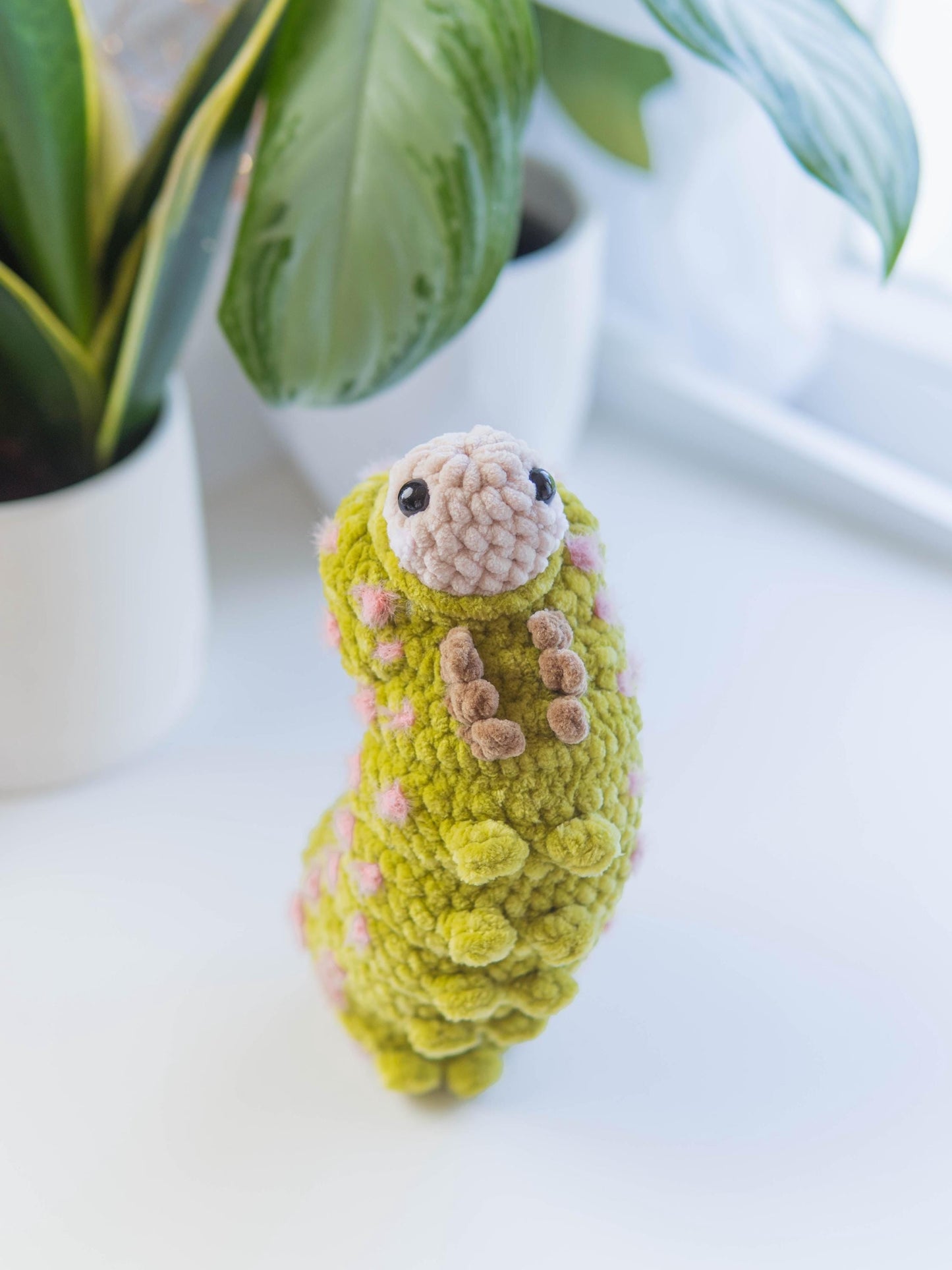 No-Sew Caterpillar Crochet Pattern