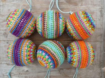 Christmas ball Crochet pattern