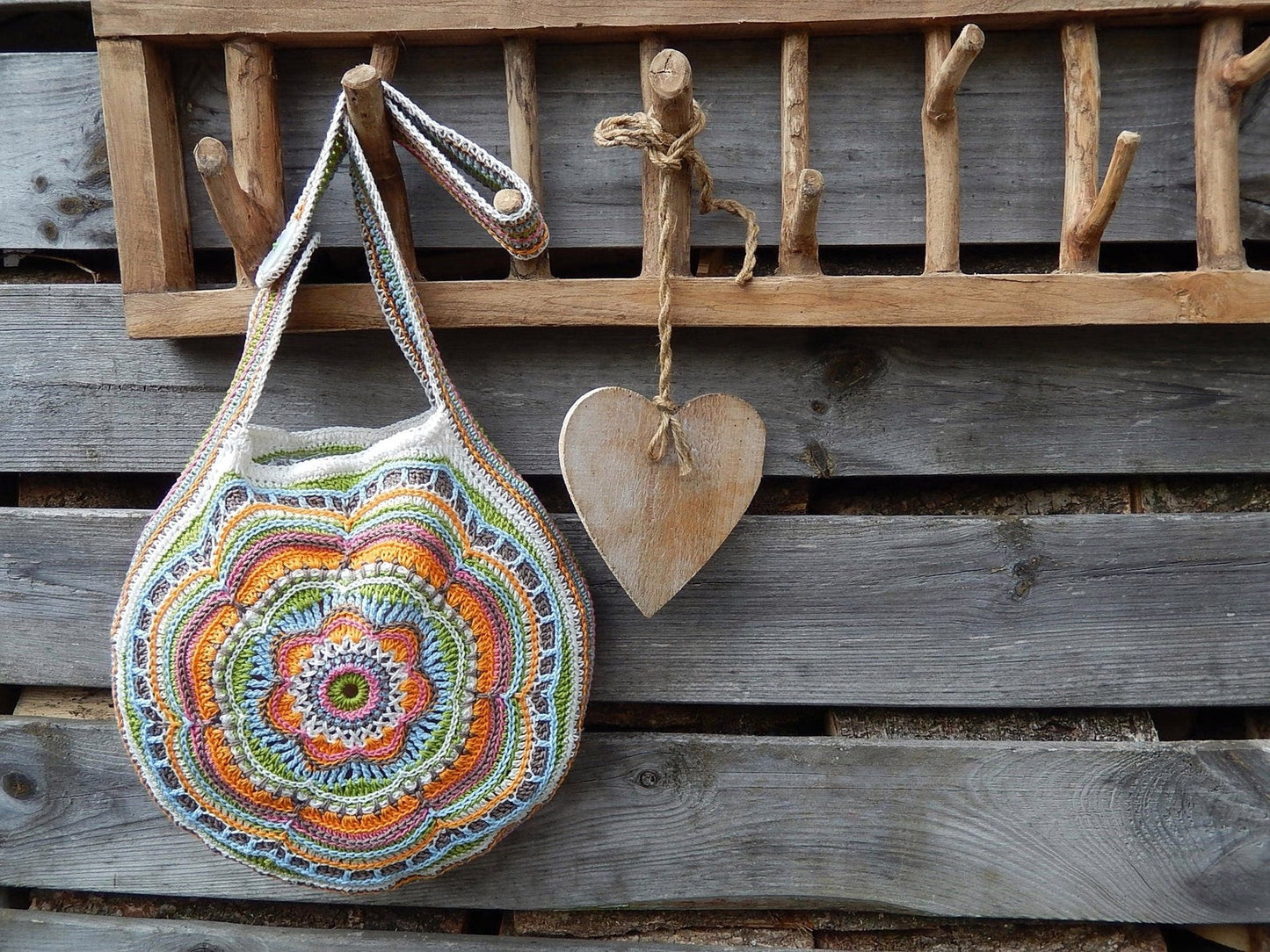 Boho Flower Slouch Bag Crochet pattern