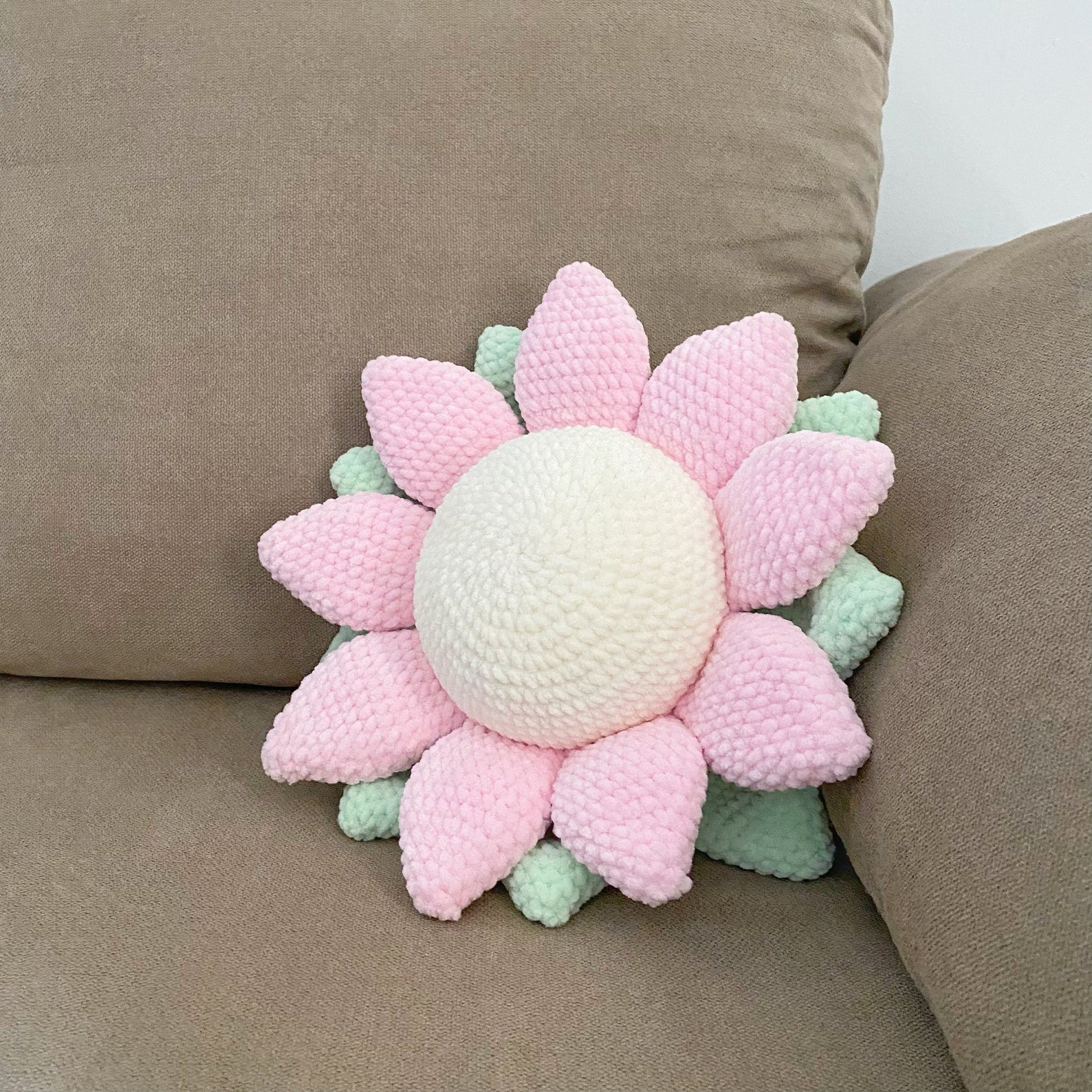 Flower Pillow Crochet Pattern