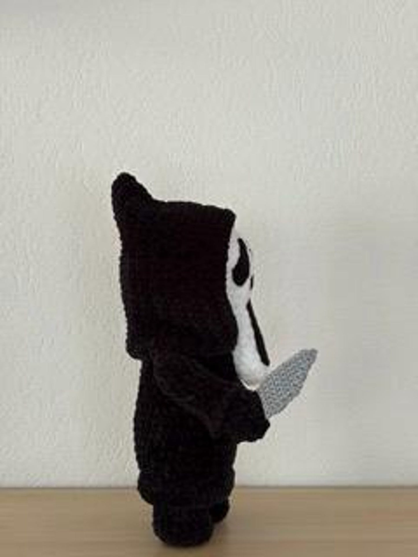 Ghostface Scream Amigurumi Crochet Pattern