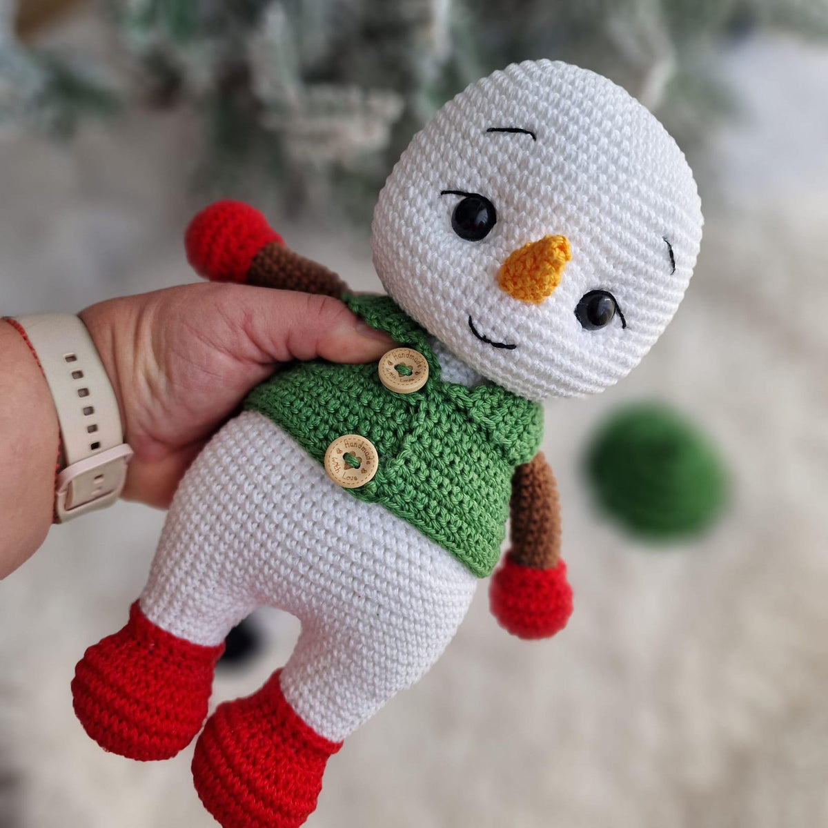 Sweet The Snowman Crochet Pattern
