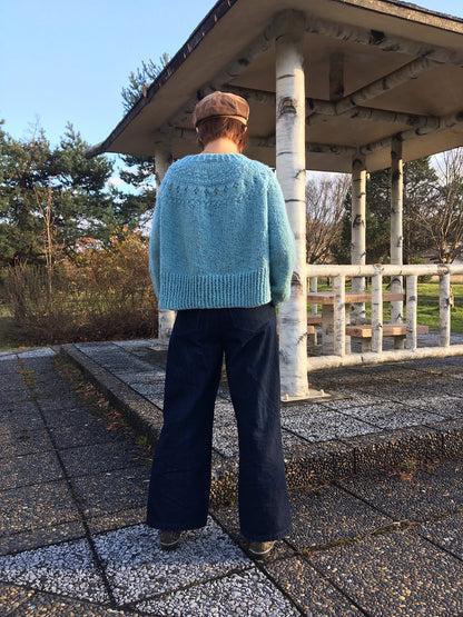 Top-down Round Yoke Pullover Knitting Pattern