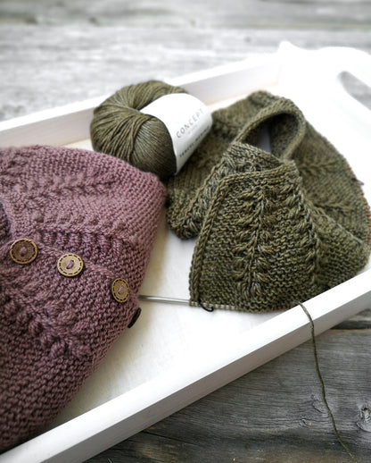 Raunioiset Mini Cardigan Knitting Pattern