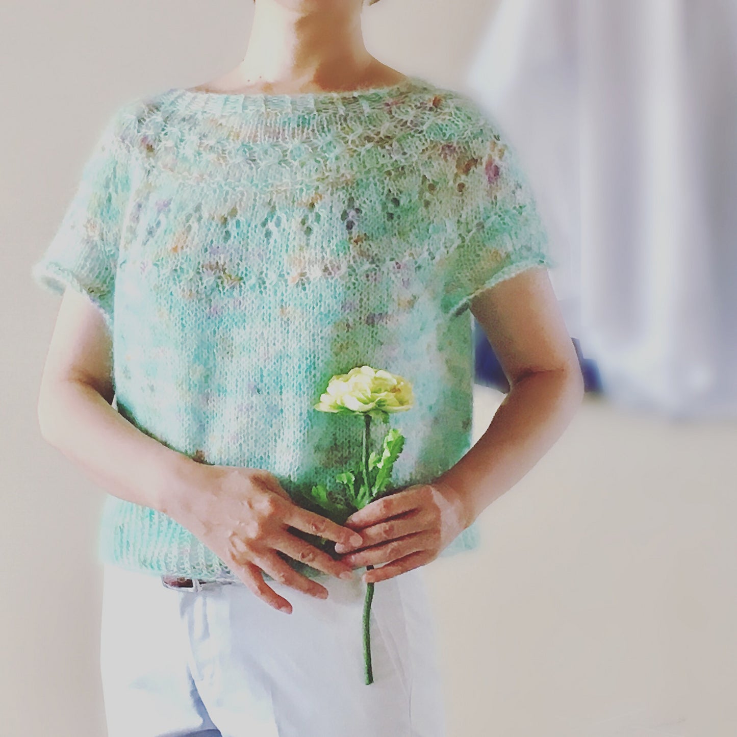 Top-down Round Yoke Pullover Knitting Pattern