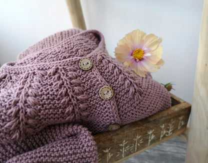 Raunioiset Mini Cardigan Knitting Pattern