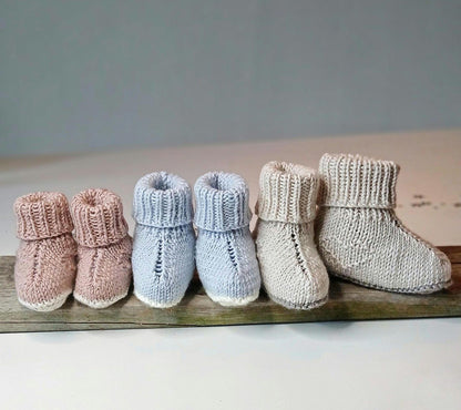 Baby Heart Booties Knitting Pattern