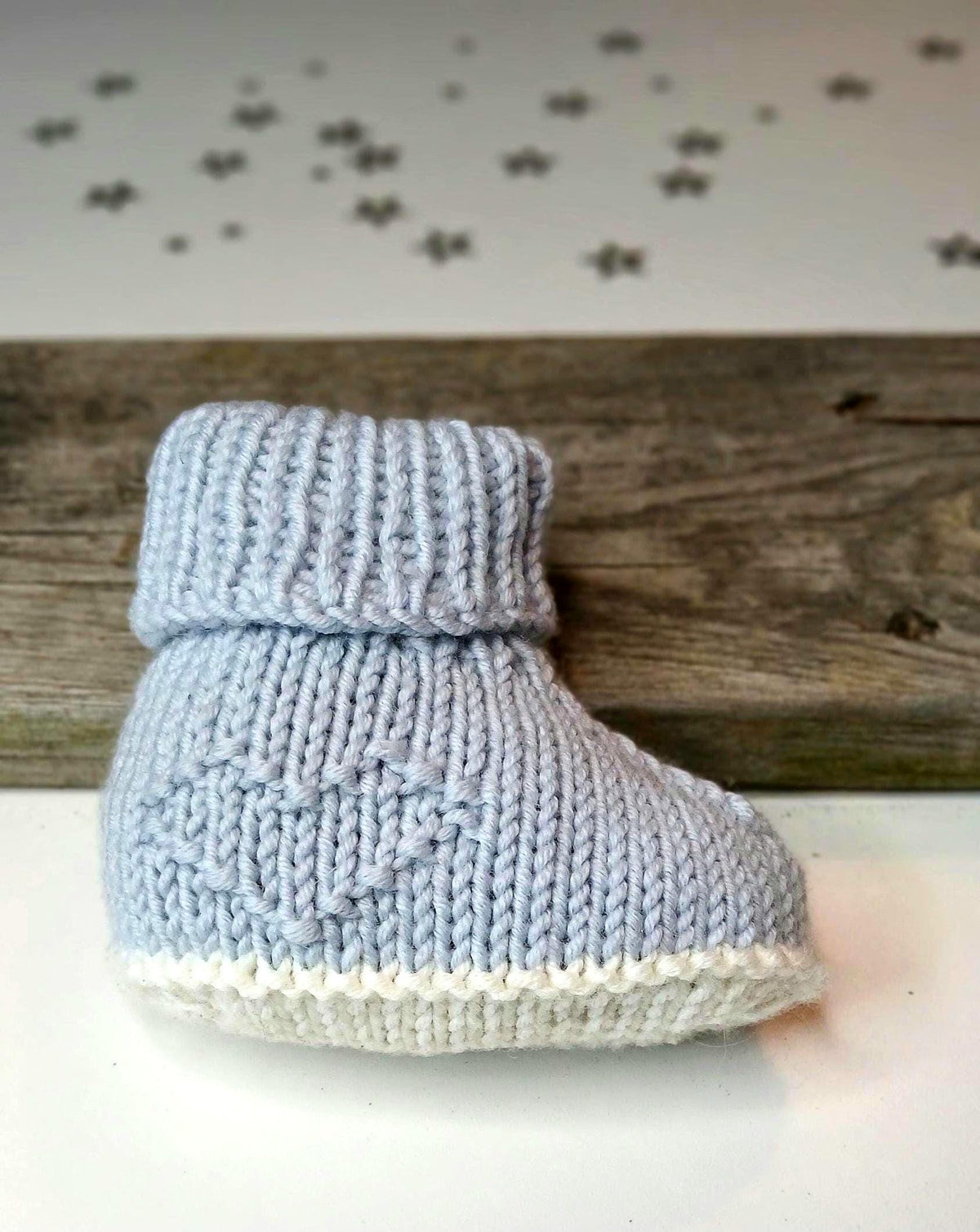 Baby Heart Booties Knitting Pattern